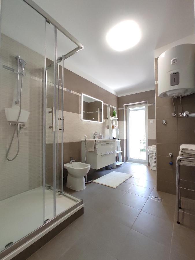 Apartments With A Parking Space Rijeka - 18146 Zewnętrze zdjęcie